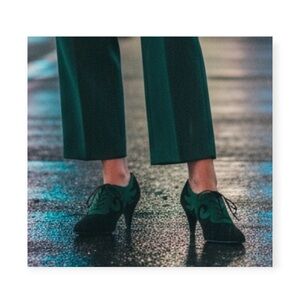 Vintage: Escada 𒀭 Lace Up Granny Heeled Ankle Booties 𒀭Black + Green Suede 𒀭9